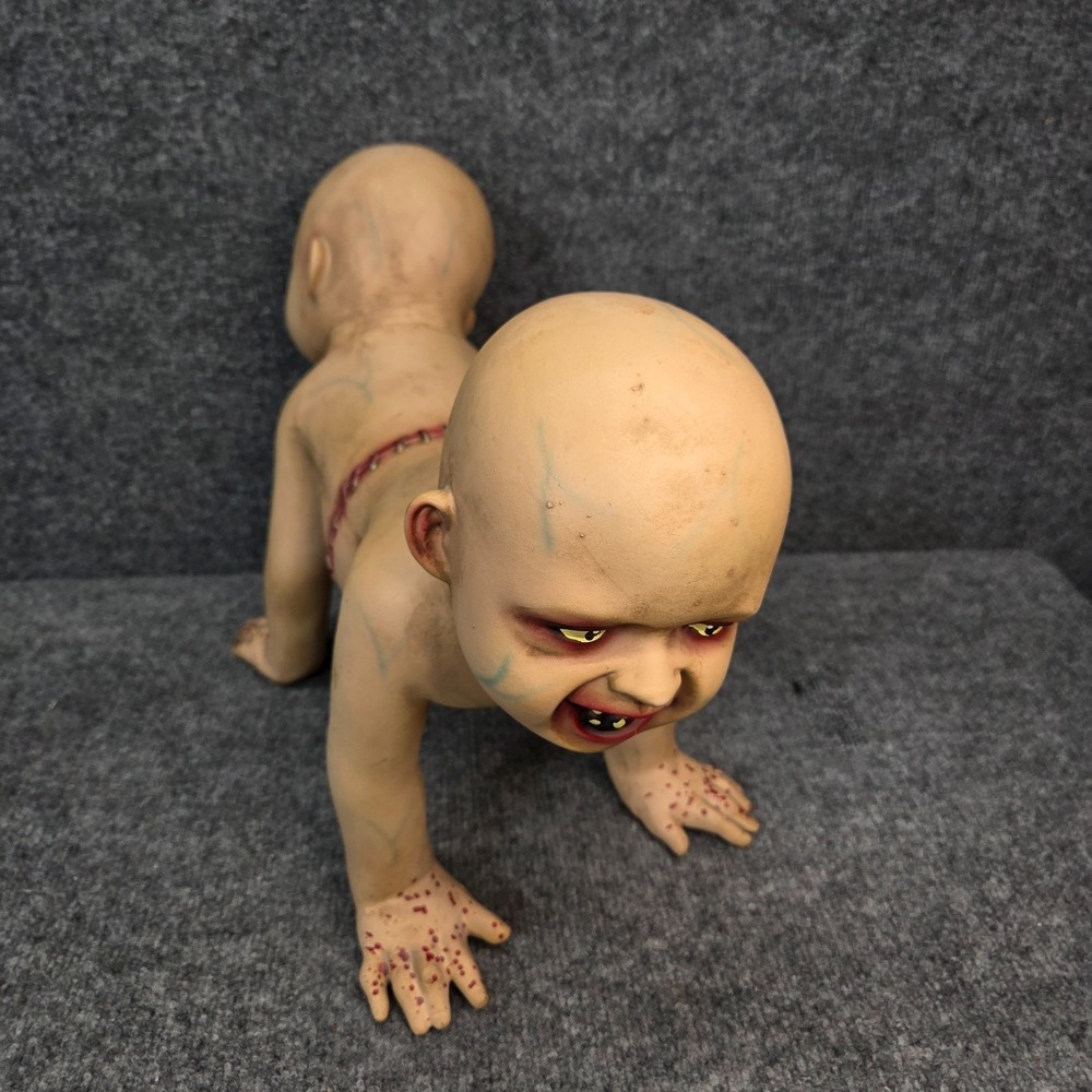 Halloween Prop Zombie Babies SPIRIT‎ 2018 Conjoined Twins Doug & Phil Degrave - Picture 6 of 12